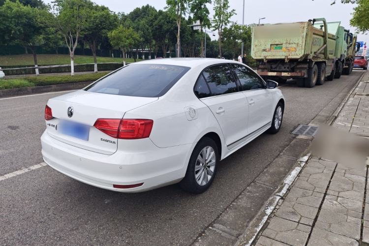 Used Volkswagen Sagitar 2015 1.6L Manual Comfort Model Exterior 3