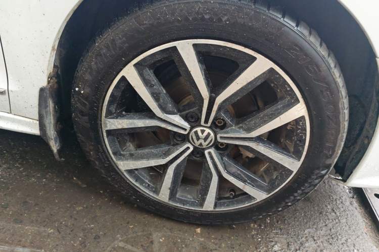 Used Volkswagen Sagitar 2015 1.6L Automatic Comfort Model Exterior 4