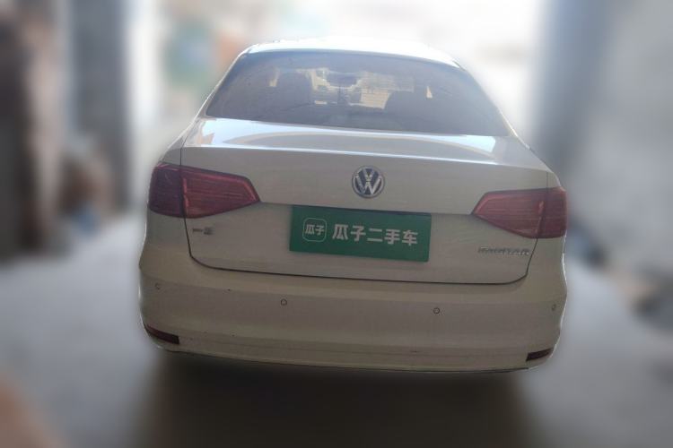 Used Volkswagen Sagitar 2015 1.6L Manual Comfort Model Exterior 4