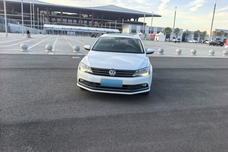 Used Volkswagen Sagitar 2015 1.6L Automatic Comfort Model Exterior 5