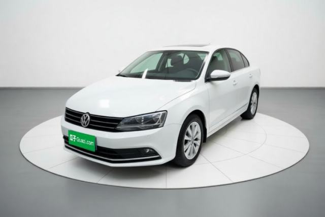 Używany Volkswagen Sagitar 2015 1.6L Automatic Comfort Model