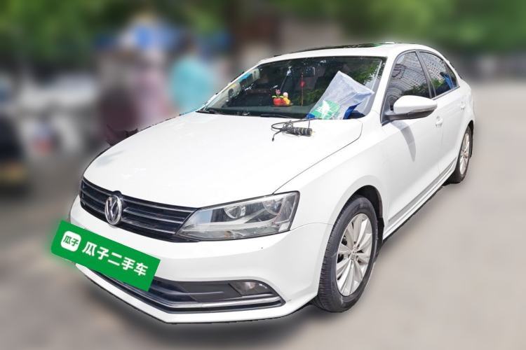Used Volkswagen Sagitar 2015 230TSI Automatic Comfort Version Guazi used car, China used car export, Used car for sale, Used  cars, Cheapest cars for sale