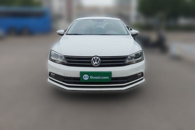 Used Volkswagen Sagitar 2015 1.6L Automatic Fashion Model Front