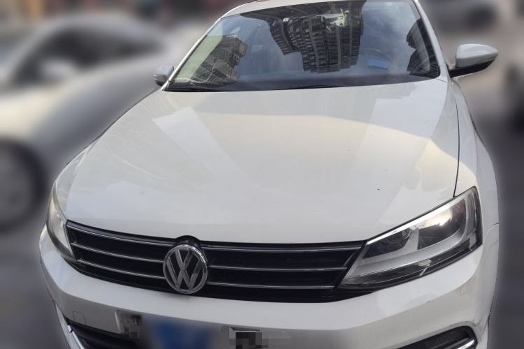 Used Volkswagen Sagitar 2015 1.6L Automatic Comfort Model Front
