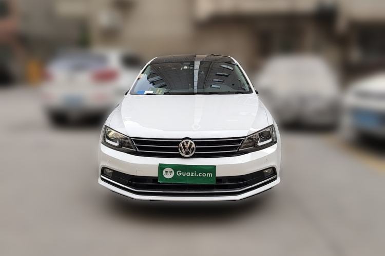 Used Volkswagen Sagitar 2015 280TSI Automatic Flagship Model Front