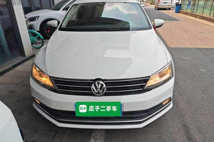 Used Volkswagen Sagitar 2015 1.6L Automatic Comfort Model Front