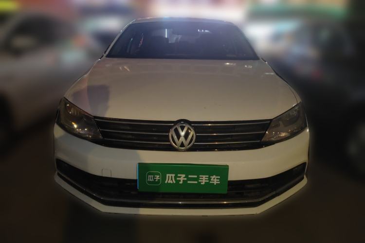Used Volkswagen Sagitar 2015 1.6L Automatic Comfort Model Front