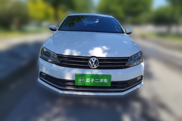 Used Volkswagen Sagitar 2015 1.6L Automatic Comfort Model Front