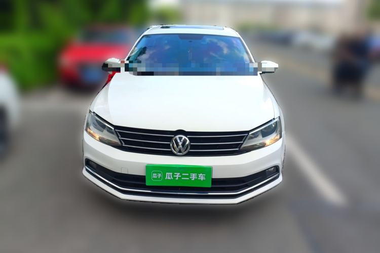 Used Volkswagen Sagitar 2015 230TSI Automatic Comfort Version Front