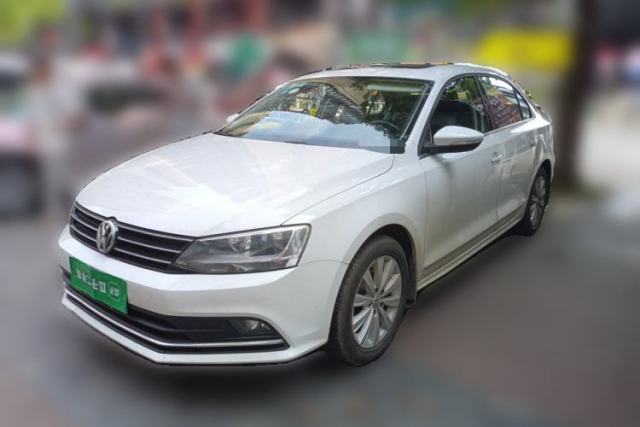 Used Volkswagen Sagitar 2015 1.6L Manual Comfort Model