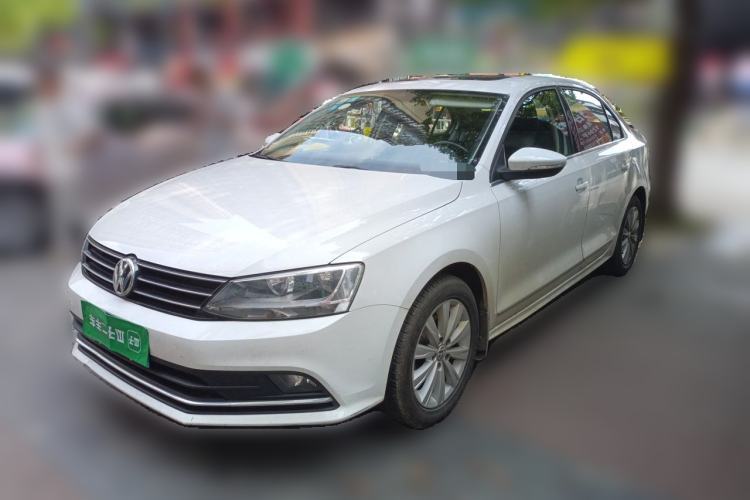Used Volkswagen Sagitar 2015 1.6L Manual Comfort Model Guazi used car, China used car export, Used car for sale, Used Volkswagen cars, Cheapest cars for sale