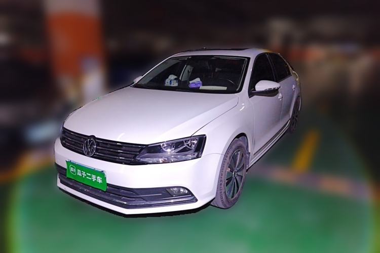 Used Volkswagen Sagitar 2015 230TSI Automatic Comfort Version Guazi used car, China used car export, Used car for sale, Used  cars, Cheapest cars for sale