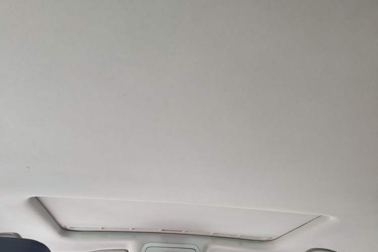 Used Volkswagen Sagitar 2015 1.6L Automatic Comfort Model Headliner
