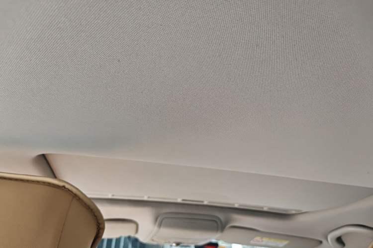 Used Volkswagen Sagitar 2015 1.6L Automatic Comfort Model Headliner