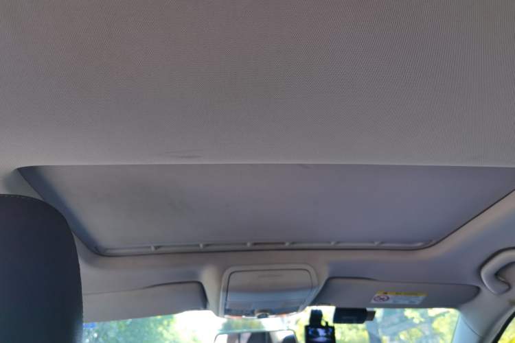 Used Volkswagen Sagitar 2015 1.6L Automatic Comfort Model Headliner