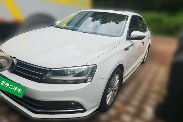 Used Volkswagen Sagitar 2015 230TSI Automatic Comfort Version Guazi used car, China used car export, Used car for sale, Used  cars, Cheapest cars for sale