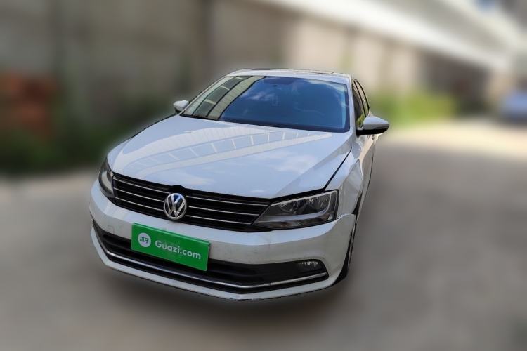 Used Volkswagen Sagitar 2015 1.6L Automatic Comfort Model Guazi used car, China used car export, Used car for sale, Used  cars, Cheapest cars for sale