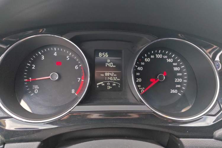 Used Volkswagen Sagitar 2015 1.6L Manual Comfort Model Instrument Cluster