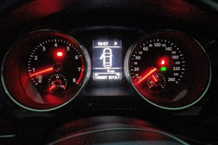 Used Volkswagen Sagitar 2015 230TSI Automatic Luxury Model Instrument Cluster