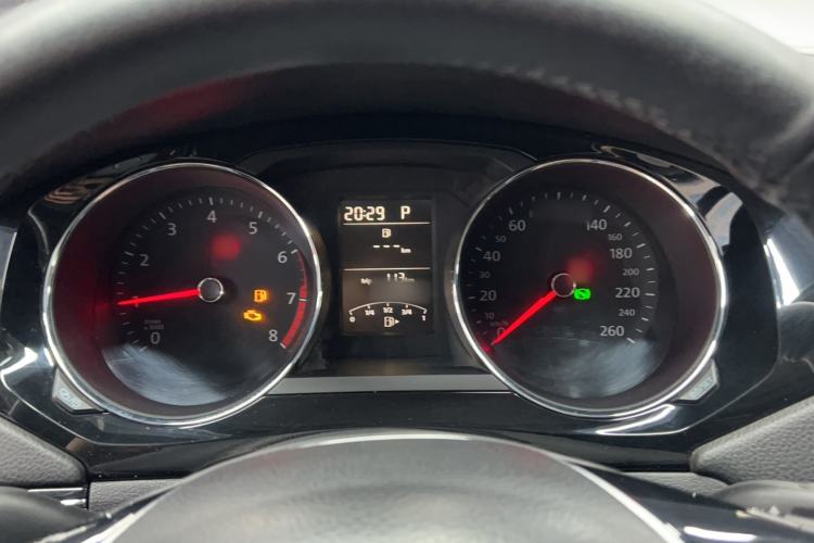 Used Volkswagen Sagitar 2015 1.6L Automatic Comfort Model Instrument Cluster