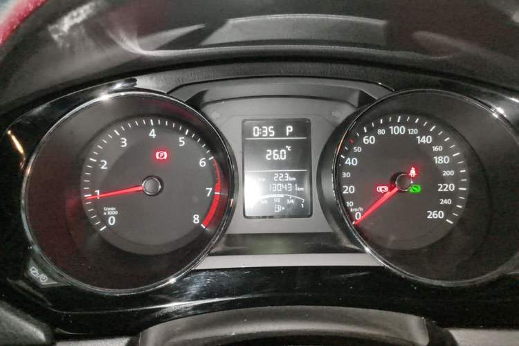 Used Volkswagen Sagitar 2015 1.6L Automatic Comfort Model Instrument Cluster