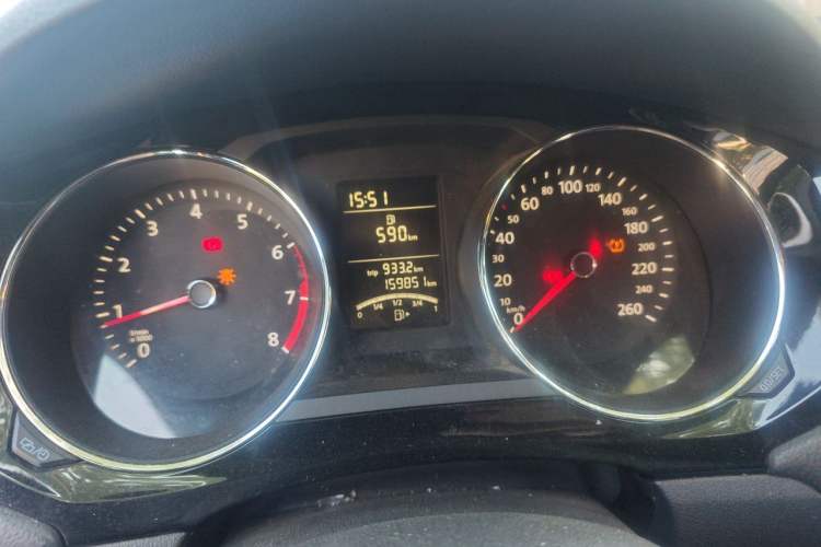 Used Volkswagen Sagitar 2015 1.6L Manual Comfort Model Instrument Cluster