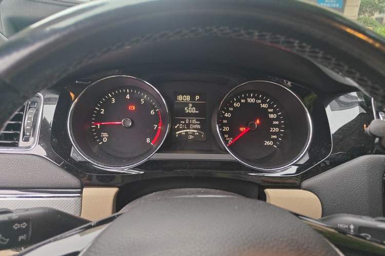 Used Volkswagen Sagitar 2015 1.6L Automatic Comfort Model Instrument Cluster