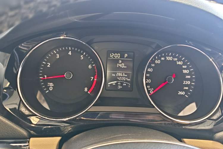 Used Volkswagen Sagitar 2015 1.6L Automatic Comfort Model Instrument Cluster