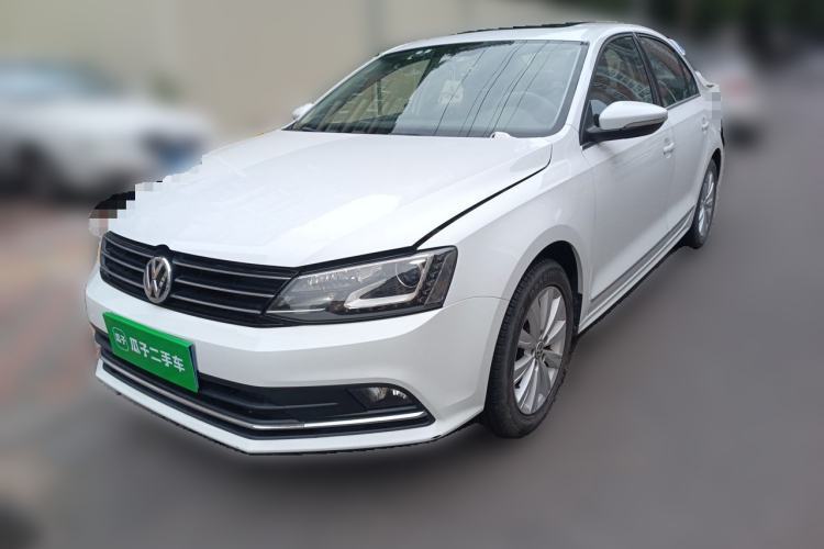 Used Volkswagen Sagitar 2015 230TSI Manual Comfort Version Guazi used car, China used car export, Used car for sale, Used  cars, Cheapest cars for sale