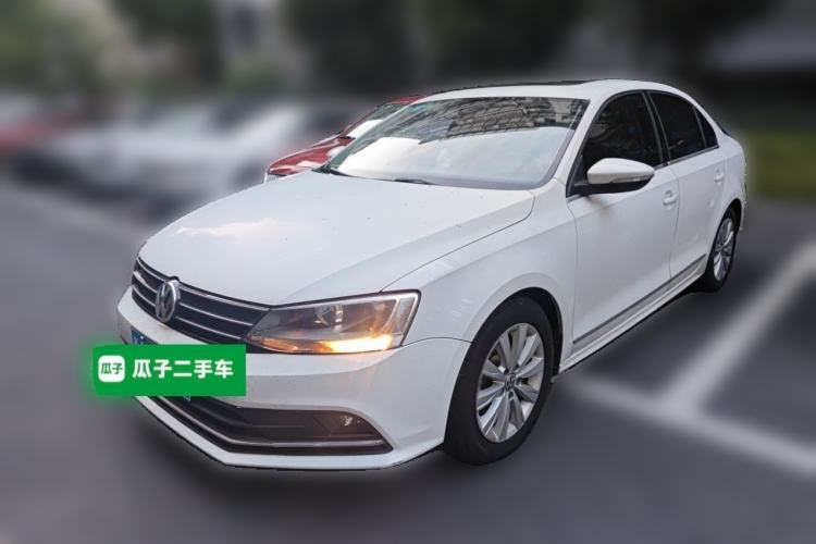 Used Volkswagen Sagitar 2015 1.6L Automatic Comfort Model Guazi used car, China used car export, Used car for sale, Used  cars, Cheapest cars for sale