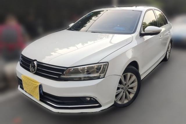 Used Volkswagen Sagitar 2015 230TSI Manual Comfort Version