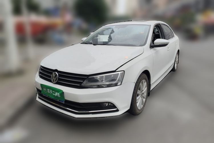 Used Volkswagen Sagitar 2015 230TSI Manual Comfort Version Guazi used car, China used car export, Used car for sale, Used cars, Cheapest cars for sale