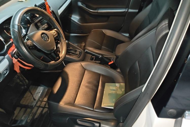 Used Volkswagen Sagitar 2015 1.6L Automatic Comfort Model Left Front Seat