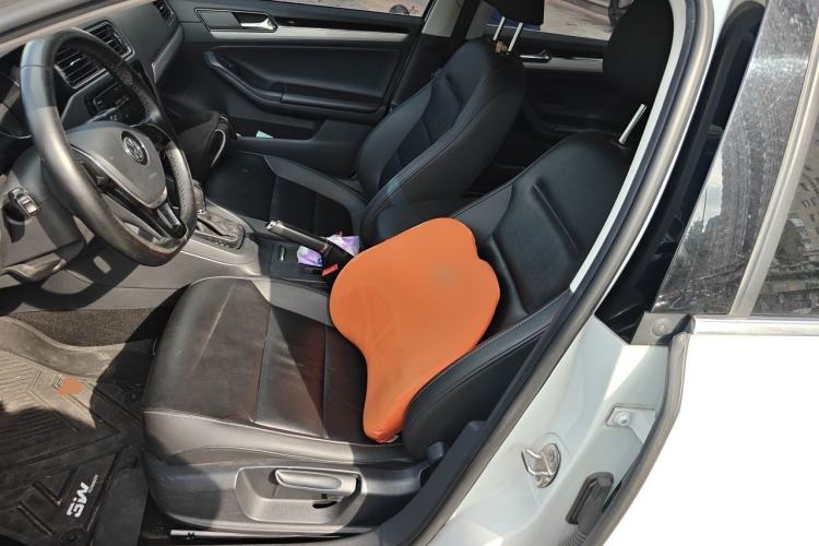 Used Volkswagen Sagitar 2015 230TSI Automatic Comfort Version Left Front Seat