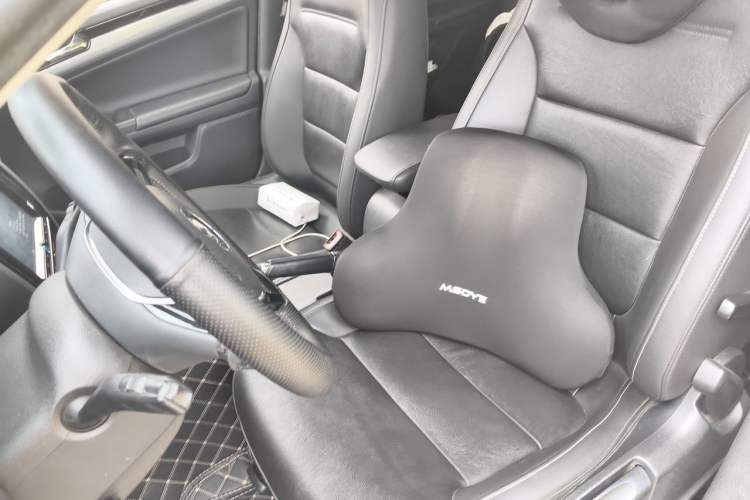 Used Volkswagen Sagitar 2015 1.6L Manual Comfort Model Left Front Seat