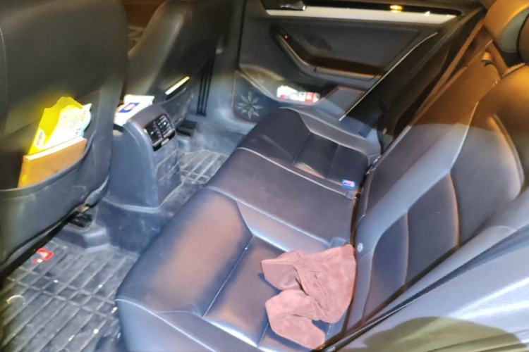 Used Volkswagen Sagitar 2015 1.6L Manual Comfort Model Left Rear Seat