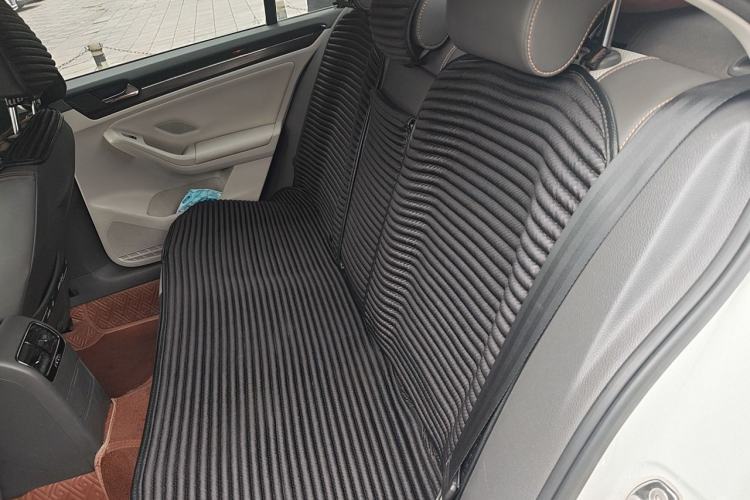 Used Volkswagen Sagitar 2015 230TSI Automatic Luxury Model Left Rear Seat