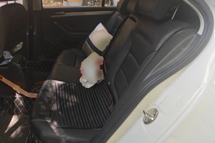 Used Volkswagen Sagitar 2015 1.6L Automatic Comfort Model Left Rear Seat