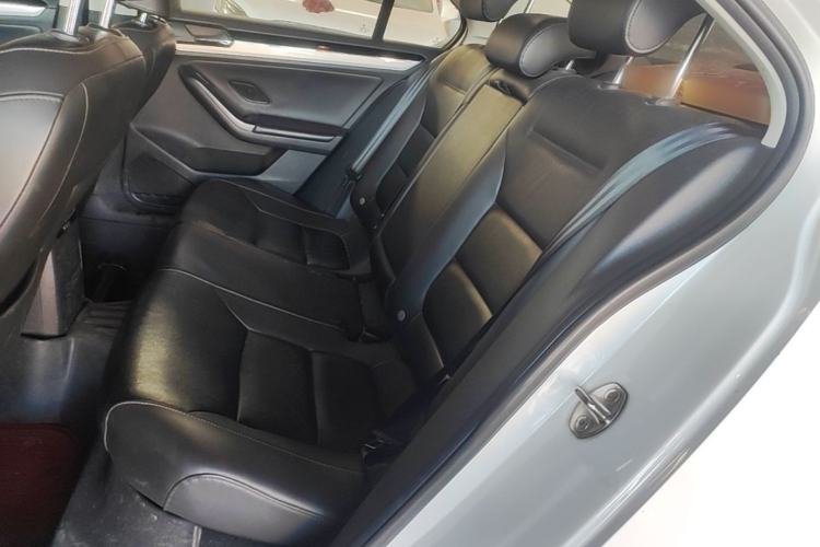 Used Volkswagen Sagitar 2015 1.6L Manual Comfort Model Left Rear Seat