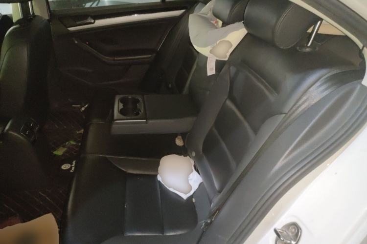 Used Volkswagen Sagitar 2015 1.6L Automatic Comfort Model Left Rear Seat