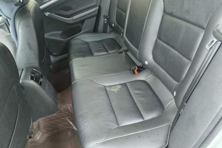 Used Volkswagen Sagitar 2015 230TSI Automatic Comfort Version Left Rear Seat