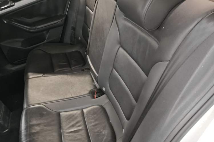 Used Volkswagen Sagitar 2015 230TSI Automatic Comfort Version Left Rear Seat