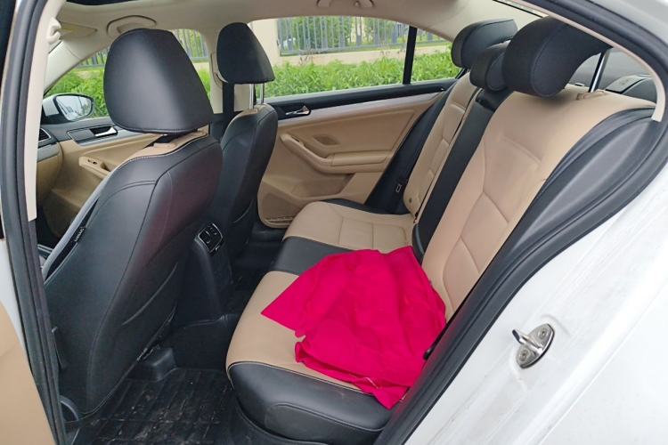 Used Volkswagen Sagitar 2015 230TSI Automatic Comfort Version Left Rear Seat