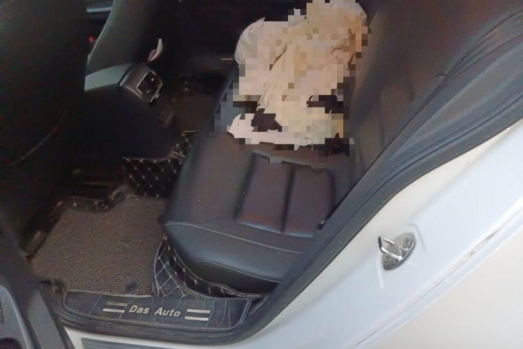 Used Volkswagen Sagitar 2015 1.6L Manual Comfort Model Left Rear Seat