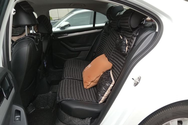 Used Volkswagen Sagitar 2015 1.6L Automatic Comfort Model Left Rear Seat