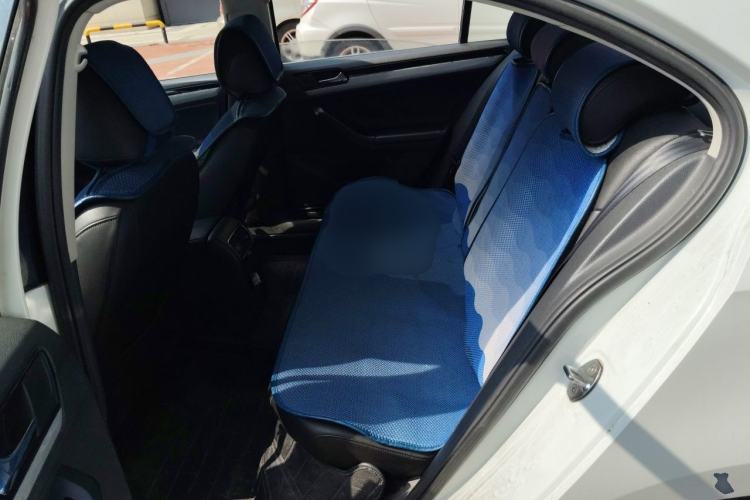 Used Volkswagen Sagitar 2015 1.6L Manual Comfort Model Left Rear Seat