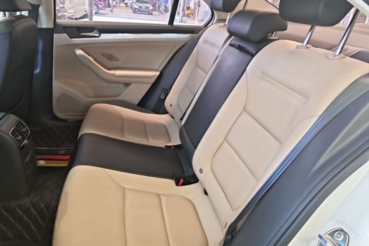 Used Volkswagen Sagitar 2015 1.6L Automatic Comfort Model Left Rear Seat