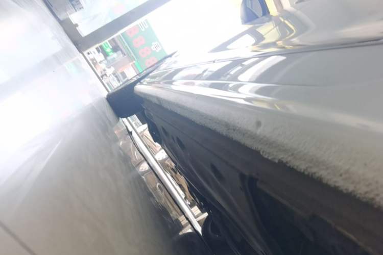 Used Volkswagen Sagitar 2015 230TSI Automatic Comfort Version Left Side Sill