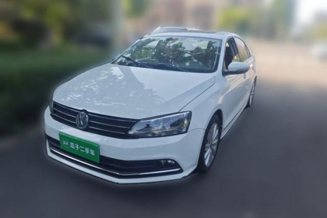 Used Volkswagen Sagitar 2015 1.6L Manual Comfort Model