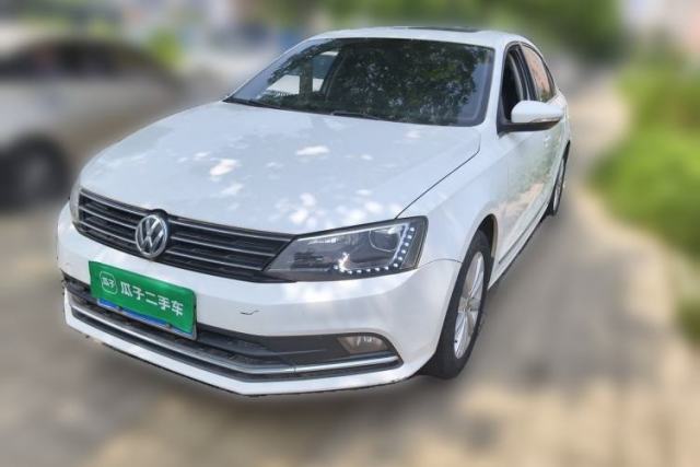 Used Volkswagen Sagitar 2015 1.6L Manual Comfort Model